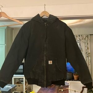 Heavy duty carhartt jacket. Women’s large